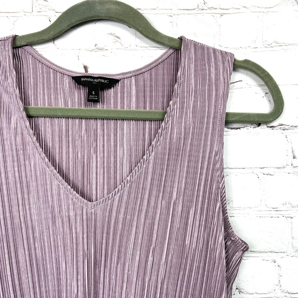 🚫SOLD! |•BANANA REPUBLIC•| Mauve Dress Gathered Tank Top - Picture 2 of 12